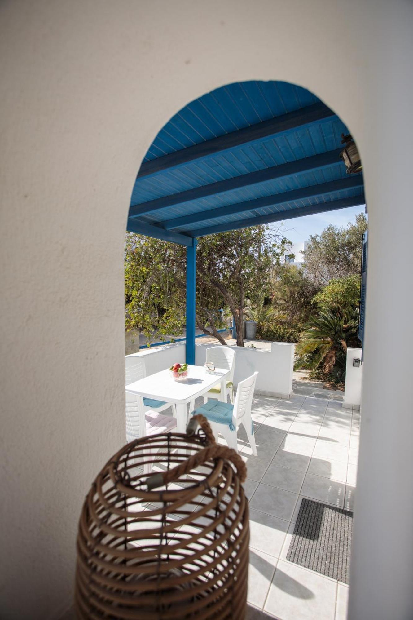 Nefeli In Blue Villa Plaka  Exterior photo